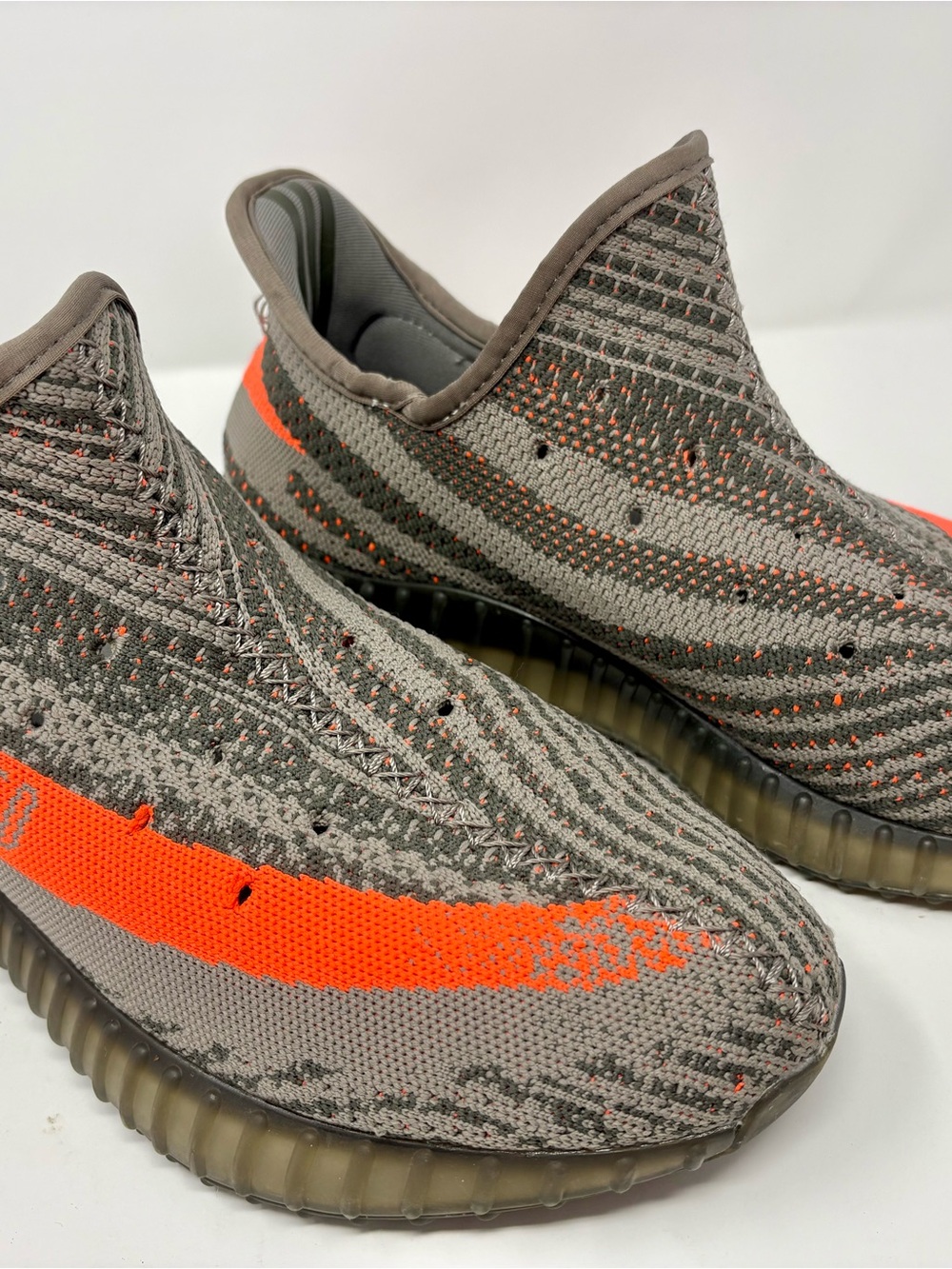 Adidas Yeezy Boost 350 V2 Beluga Reflective Size 11 Running Shows Rare Low